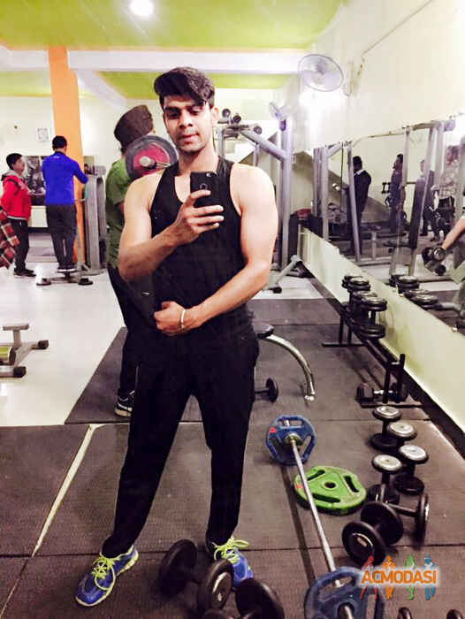 Aditya  Mishra photo №101600. Uploaded 20 April 2017