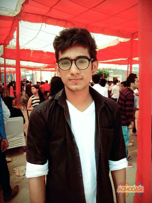 Yash  Sharma photo №76529. Uploaded 18 September 2016