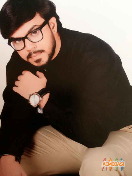 Pratik  Dushing photo №40916. Uploaded 16 January 2016