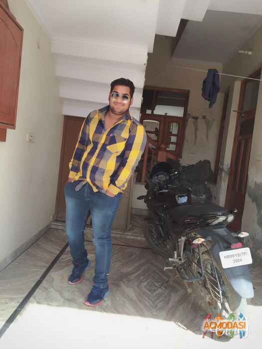 yogesh  munjal photo №102386. Uploaded 26 April 2017