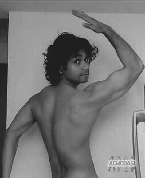 Siddharth Shankar Dubey photo №87540. Uploaded 14 December 2016