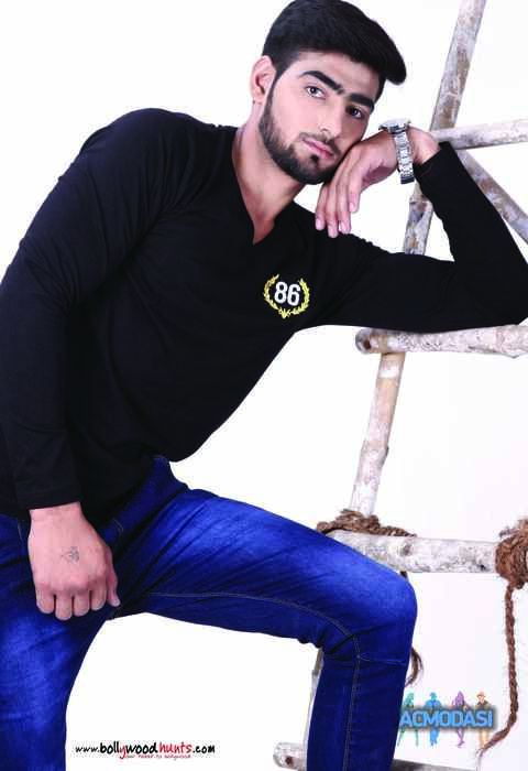 Pardeep   photo №48511. Uploaded 29 February 2016