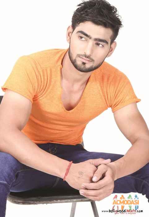 Pardeep   photo №48512. Uploaded 29 February 2016