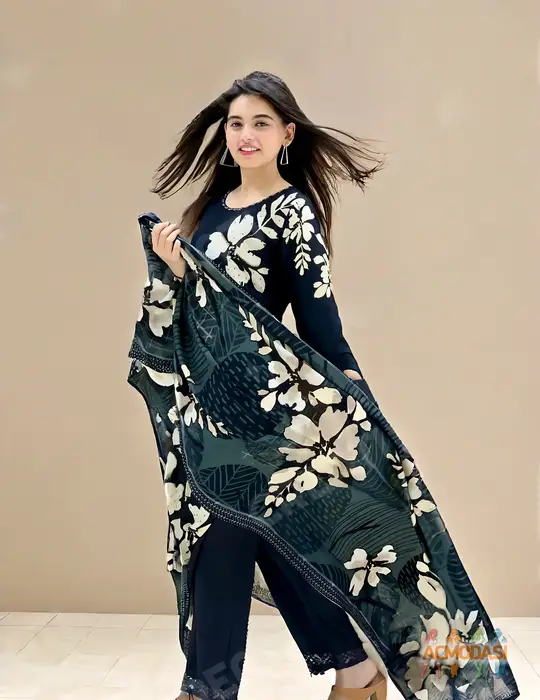 Pooja  Bhatt photo №126155. Uploaded 25 November 2025