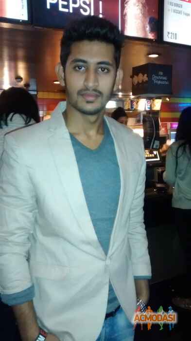 Ashutosh Kumar Sushil photo №100771. Uploaded 13 April 2017