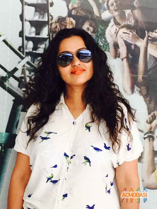 Pooja Shekhar Gupta photo №101609. Uploaded 20 April 2017