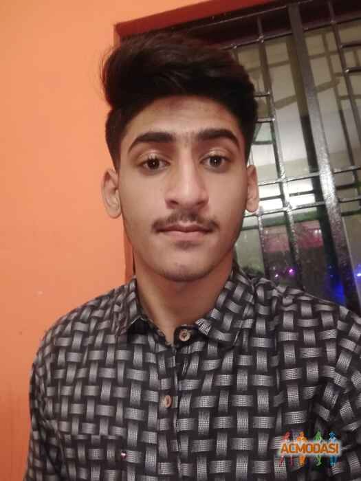 Ubair Qadir Dar photo №115220. Uploaded 26 February 2018