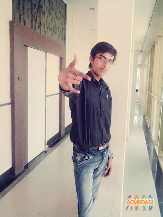 deepak kumar prajapati photo №66046. Uploaded 11 July 2016