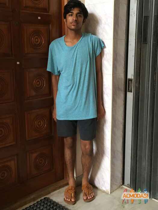 Hanish  Sri photo №97719. Uploaded 06 March 2017