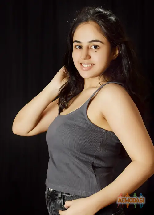 Vishakha  Singh photo №126215. Uploaded 01 December 2025