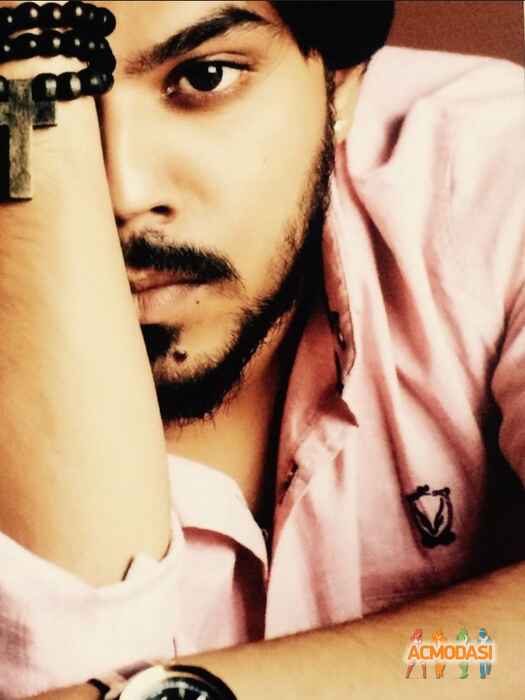 Pratik  Dushing photo №40915. Uploaded 16 January 2016