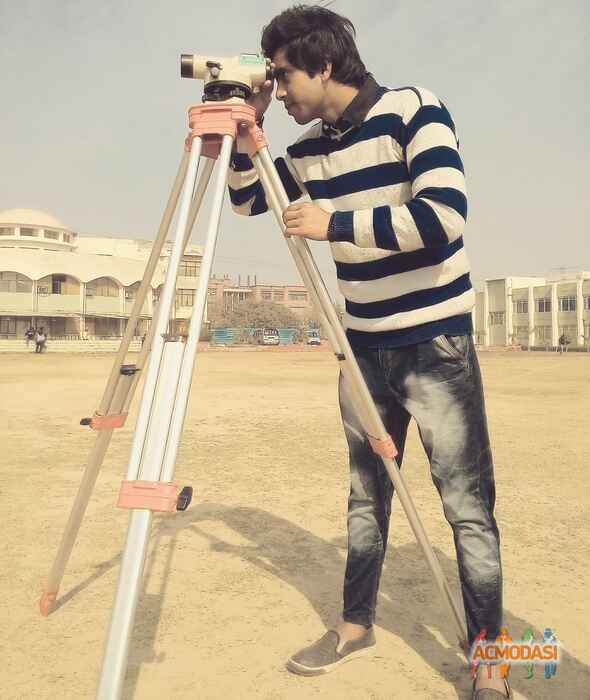 VISHAL GAUR   photo №102356. Uploaded 26 April 2017