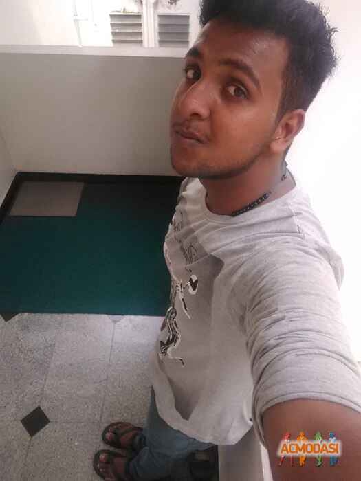 Robin Joseph Paul photo №106472. Uploaded 16 June 2017
